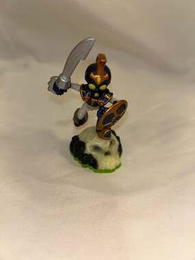 Skylanders Spyros Adventure Legendary Chop Chop Action Figure 2011